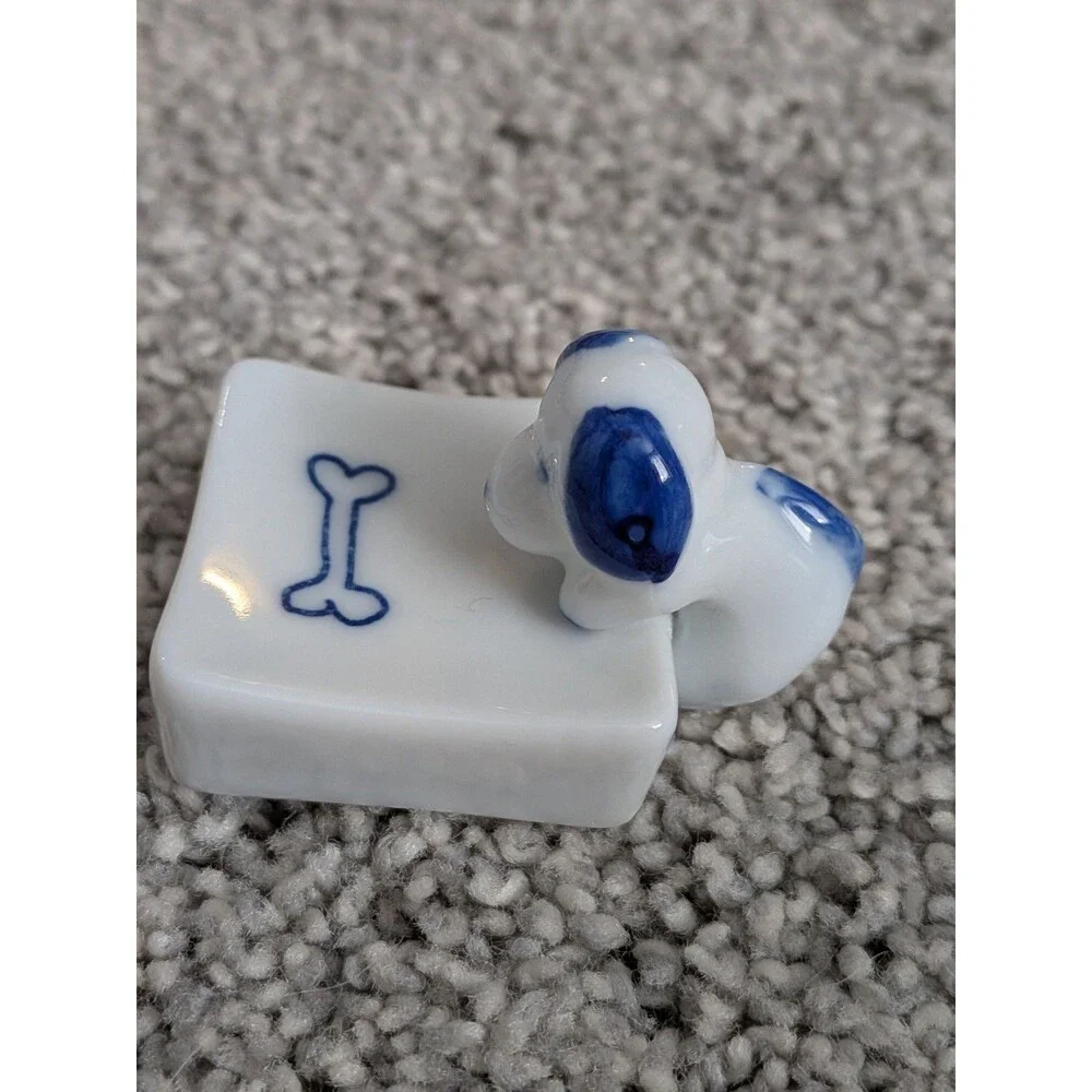 Chopstick Rests Porcelain Dog Blue White Trinket Figurine